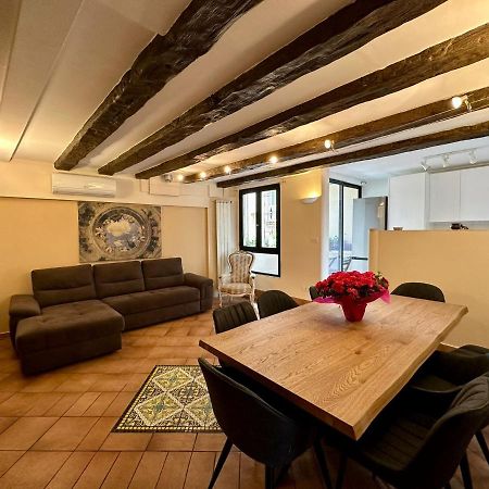 La Maison Di Trastevere Rom Exteriör bild
